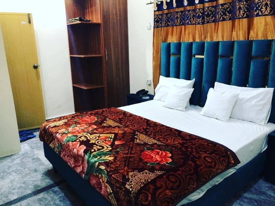 Hotel Air Inn ラホール エクステリア 写真